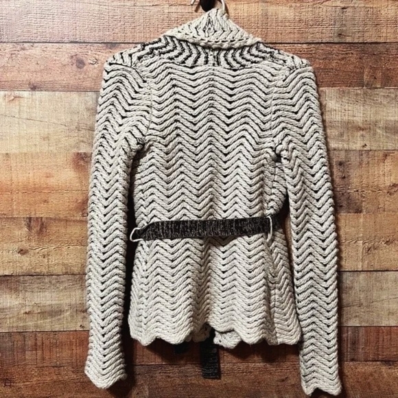 **Anthros** MOTH Filamentous Chevron Print Open Front Belted Cardigan. Size M - Picture 11 of 16